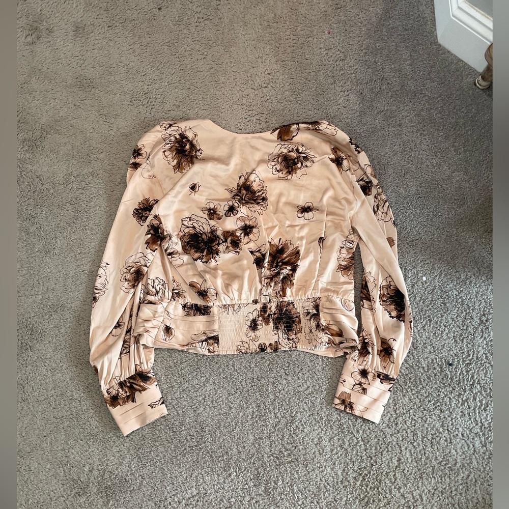 Women’s Express extra large blouse